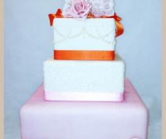 Torta multipiano quadrata