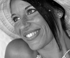 Foto della sposa sorridente