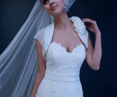 abito con coprispalle