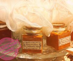 Zenzero&Cannella - Vasetti di spezie biologiche con tag e confetti.