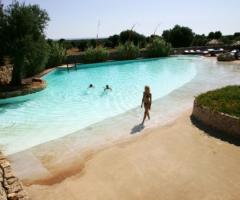 Masseria Torre Coccaro - Piscina della location di nozze