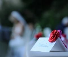 Segnaposto floreale per gli invitati