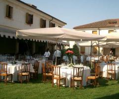 allestimento in cortile