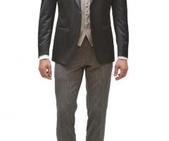 Abito su misura per lo sposo