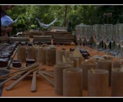 Allestimento per il ricevimento di nozze all\'aperto