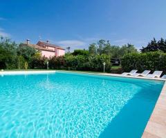 Agriturismo Il Melograno di Banditella - Agriturismo per matrimoni con piscina