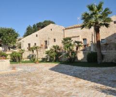 Piazzale esterno - Agriturismo Silva Suri