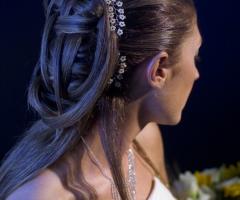 Acconciatura raccolta per la sposa