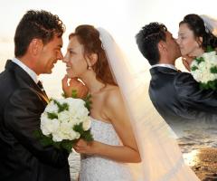 Sposi al mare al tramonto - Astroflash Photo Studio