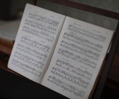 Organista e pianista Cremonese - La musica per cerimonie religiose e civili