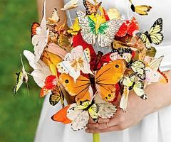 Bouquet realizzato con farfalle