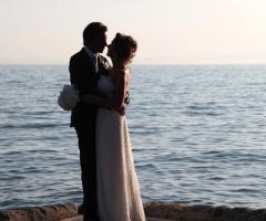 Fotografia degli sposi vista mare