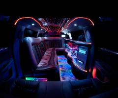 Ernesto Cars - Interno di una limousine