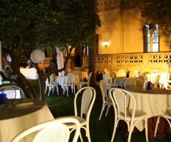 Allestimento per matrimonio esterno del Villa Virginia