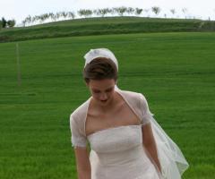 WeddingStylePhoto - Foto sposa immersa nel verde