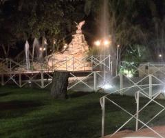 Tenuta Donna Sandra - Il parco di sera