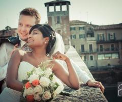 Gli sposi in città by Michele Mascalzoni