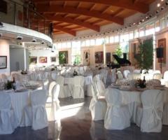 Ricevimento di matrimonio nel salone della location