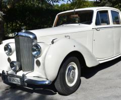 Autonoleggio Il Maggiolino - Il fascino della Bentley