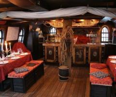 Tavoli per il matrimonio a bordo del Galeone