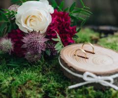 L'Apostrofo Bianco - Portafedi rustico