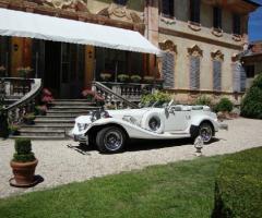 Macchina d'epoca per le nozze