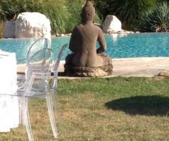 Laghetto e statua della location di matrimonio