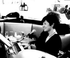Irene Piano e voce - Irene e Toni Pianobar e Live Music