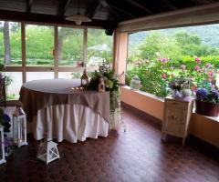 Allestimento della sala per il ricevimento