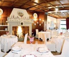 Sala Camino per il ricevimento di matrimonio