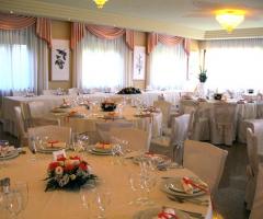 Sala interna per il matrimonio - Ristorante da Piero e Marisa