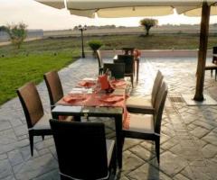 Esterno del casale per ricevimenti di matrimonio