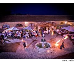 Ricevimento di matrimonio nel cortile del Borgo