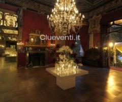 Ambientazione per tavolo d'accoglienza e bomboniere