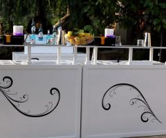 Bar per cocktail al ricevimento di matrimonio