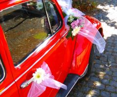 Maggiolino 1979 Wedding - Dettaglio addobbi Portiera