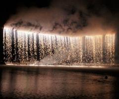 Giochi pirotecnici sincronizzati con la musica delle nozze