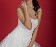 Vestito da sposa con strass