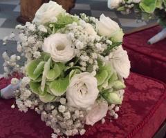 Vivaio Nicola Antonio Giraudi - Bouquet tondo con ortensia lisianthus e gisophila