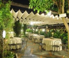 Villa del Vecchio Pozzo - Allestimento per il ricevimento di matrimonio in giardino