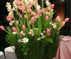 Composizione di fiori per il matrimonio