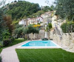 Spazi esterni piscina - Palazzo del Baglivo