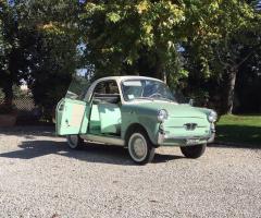 Nostalgic Experience - Pina, la chic