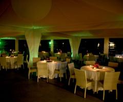 Villa Posillipo - Ricevimento di matrimonio serale a bordo piscina