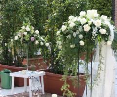 Allestimento floreale della villa