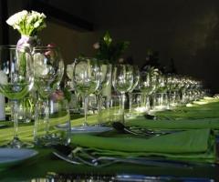 Mise en place sui toni del verde per il matrimonio