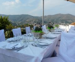Mise en place verde per il matrimonio