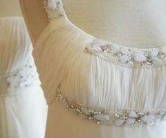 Corpetto lavorato dell'abito da sposa