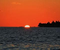 Suggestivo tramonto alle Maldive - Foto scattata in un nostro viaggio