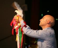 Prestigiatore al ricevimento di matrimonio